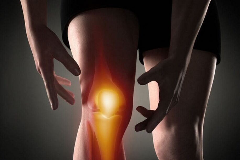 Bei Arthrose verstärken sich die Schmerzen bei Bewegung.